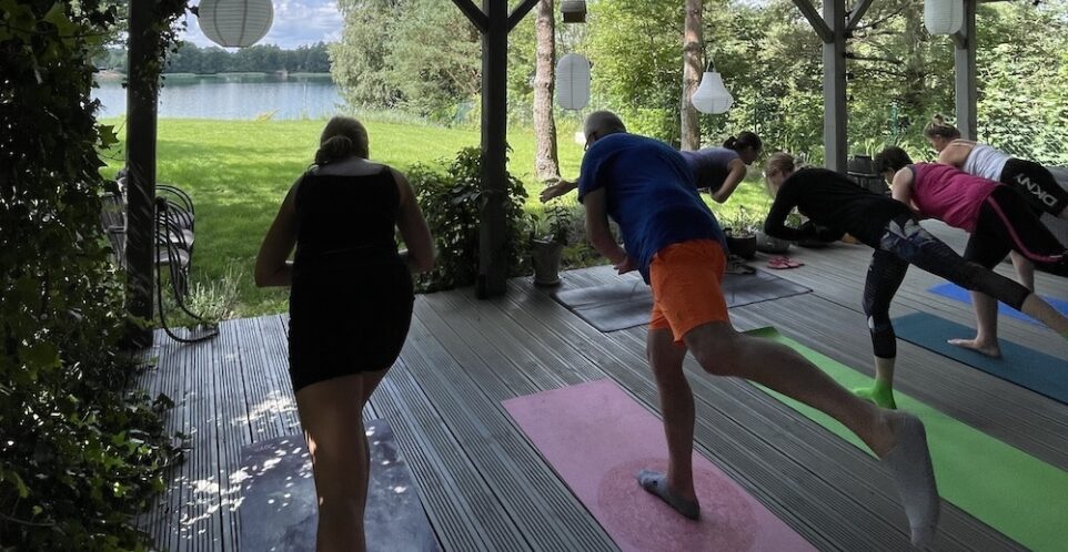 SIRVIS YOGA CAMP