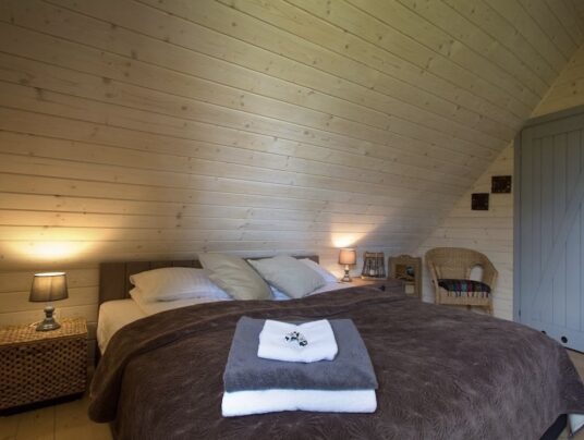 DMUCHAWCE - Galeria, zdjęcie: pokoje nad jeziorem Serwy - SIRVIS - Suwalszczyzna