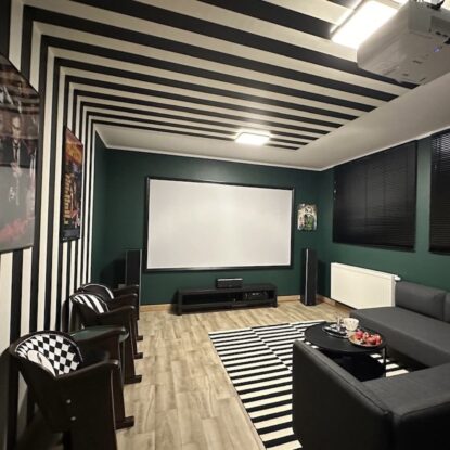 klimat SIRVIS - sala kinowa - Suwalszczyzna